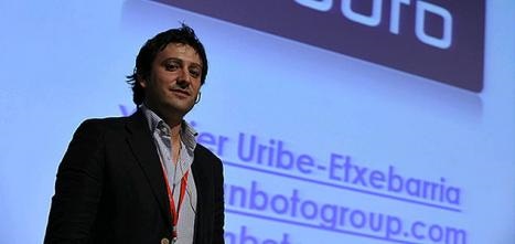 Xabier Uribe-Etxebarria, fundador de Anboto, en el momento de ser elegida su empresa como mejor start-up tecnológica de 2010